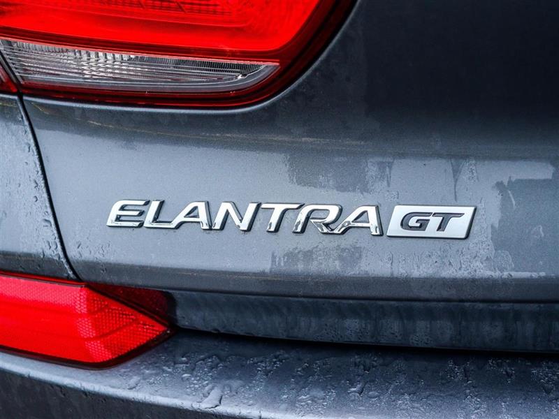 hyundai Elantra 2018 - 18