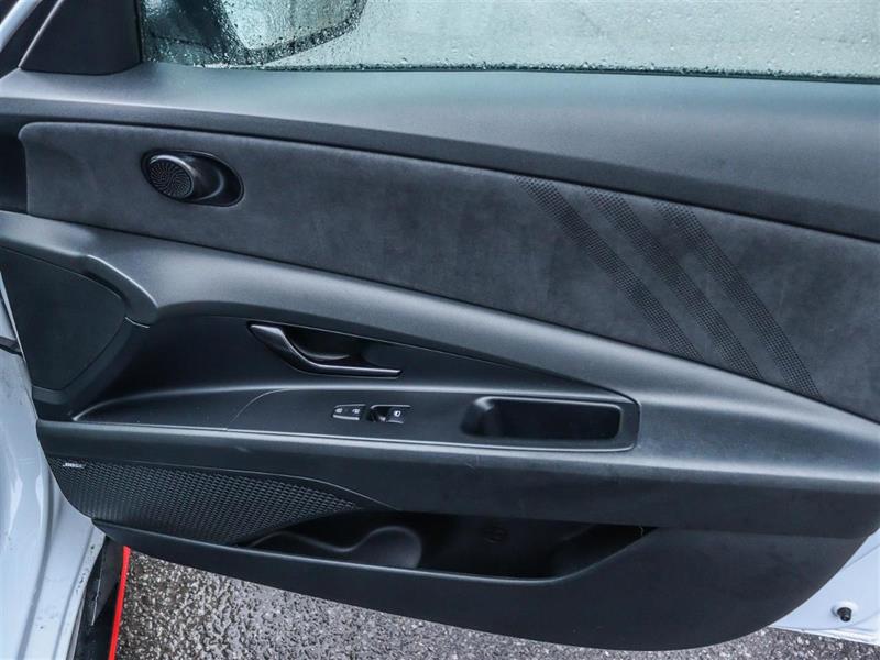 hyundai Elantra 2022 - 16