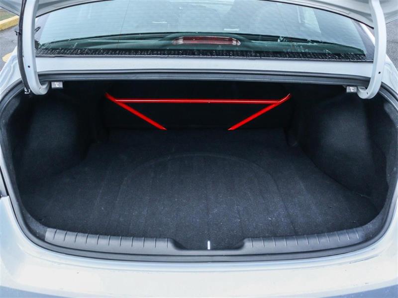 hyundai Elantra 2022 - 18