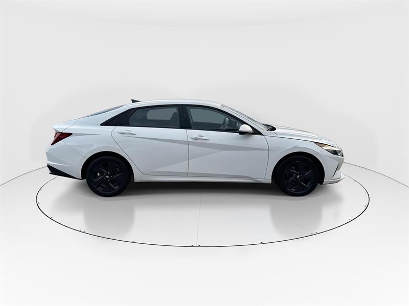 hyundai Elantra 2023 - 10