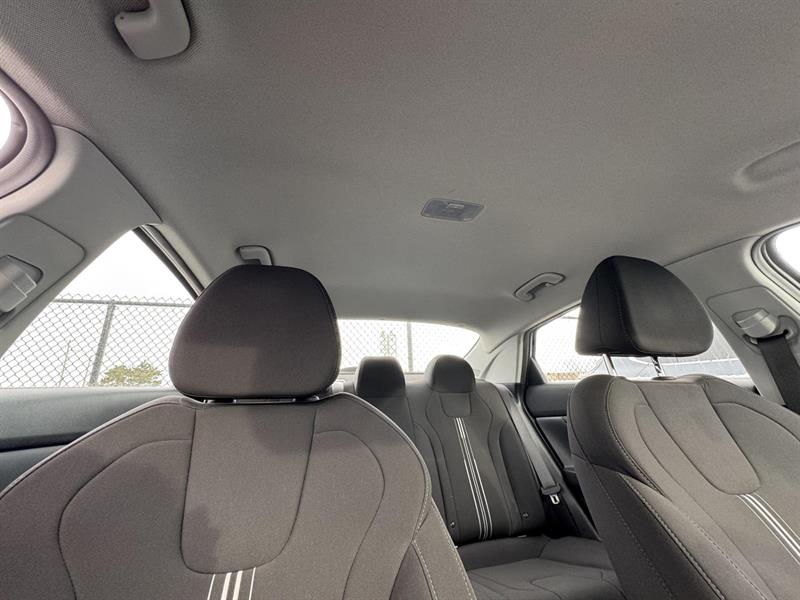 hyundai Elantra 2023 - 28