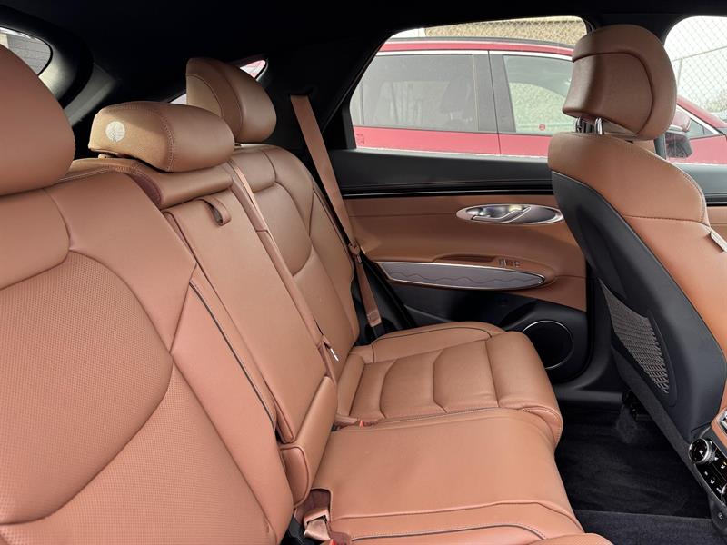 genesis GV70 2025 - 29