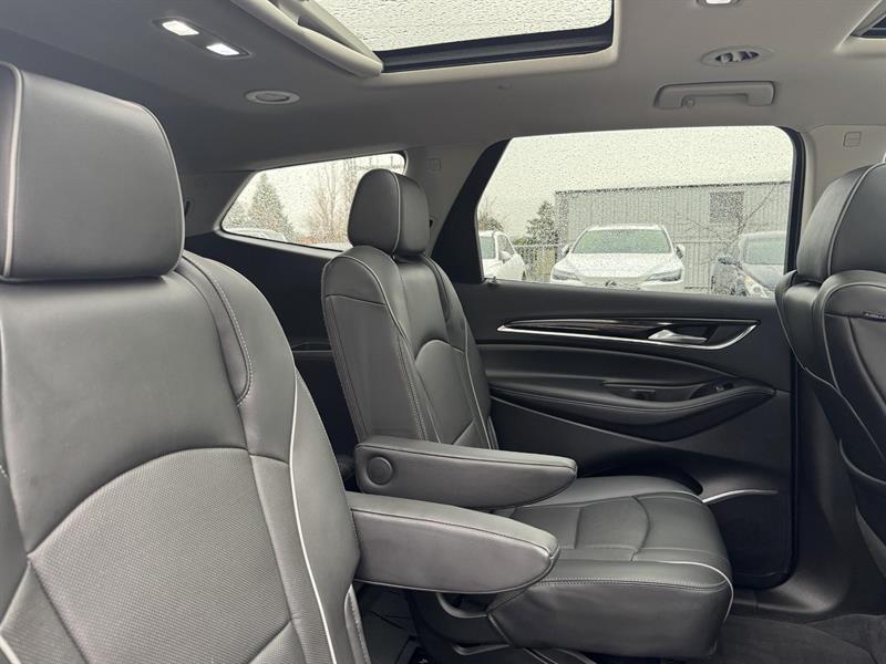 buick Enclave 2020 - 16