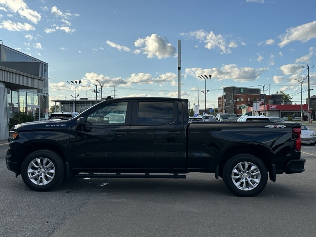 chevrolet Silverado 1500 2024 - 19