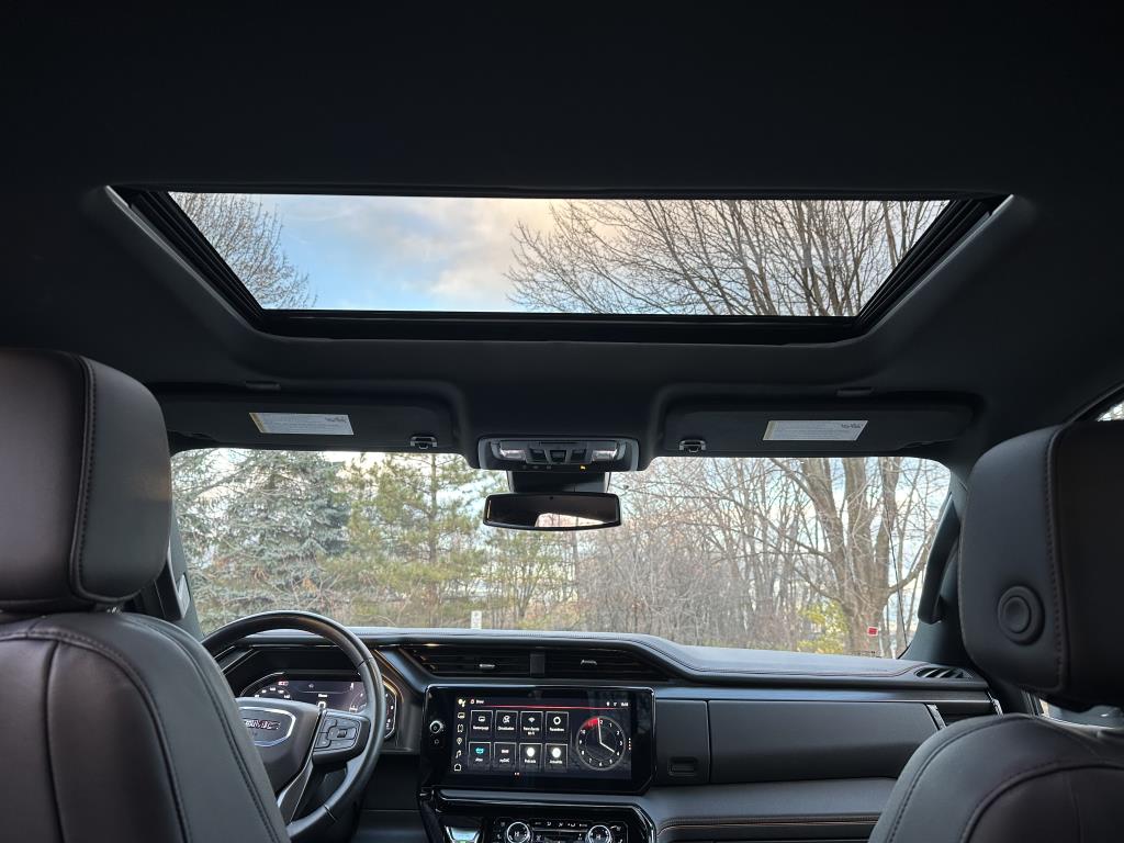 gmc SIERRA 1500 4WD CREW CAB PICKUP 2025 - 17