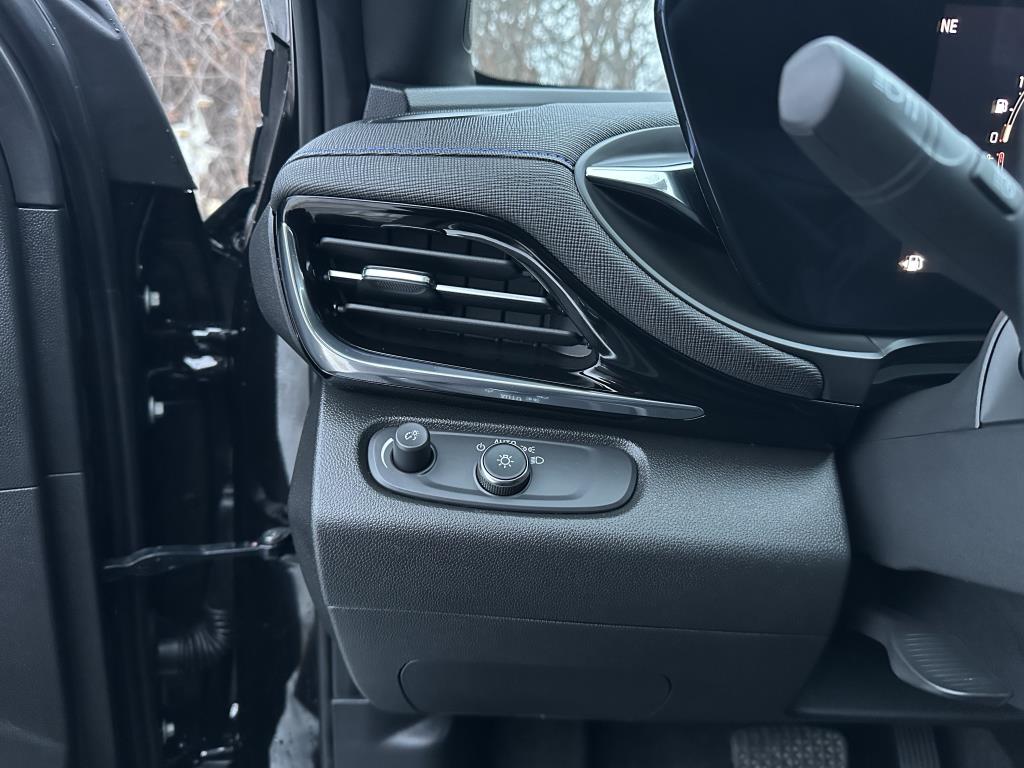 buick ENVISTA 2024 - 18