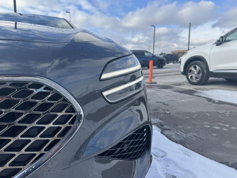 genesis G70 2022 - 39