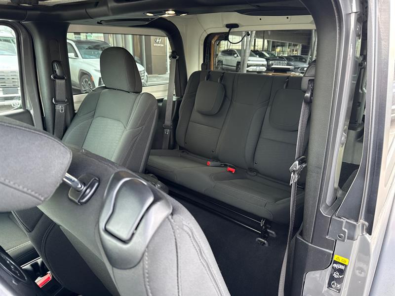 jeep Wrangler 2020 - 12