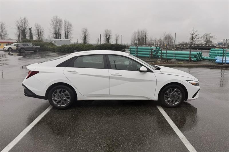 hyundai Elantra 2025 - 5