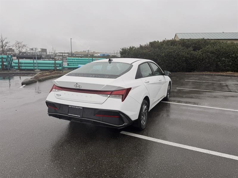 hyundai Elantra 2025 - 8