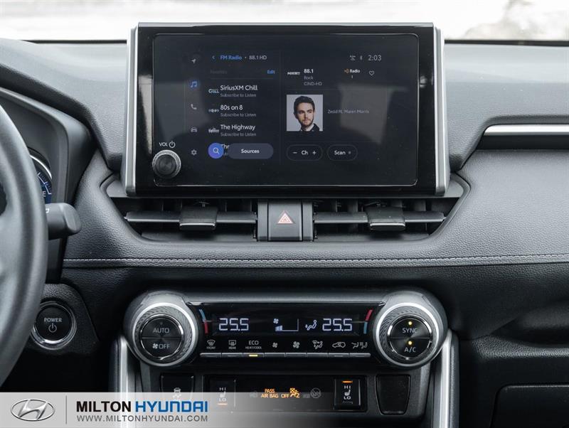 toyota RAV4 Hybrid 2025 - 24