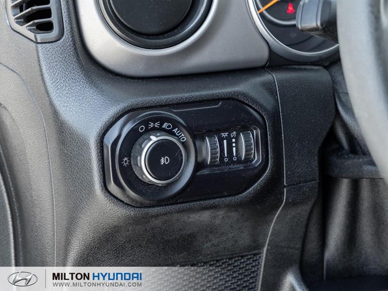 jeep Wrangler Unlimited 2018 - 13