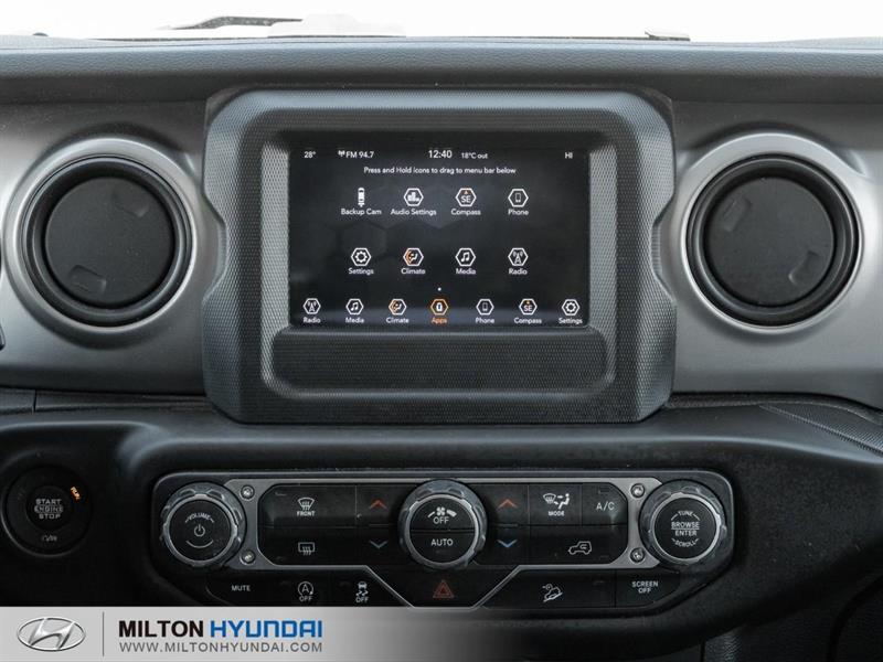 jeep Wrangler Unlimited 2018 - 24