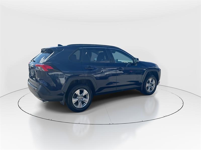 toyota RAV4 2022 - 8