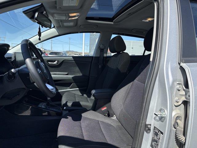 kia Rio 5-door 2023 - 13