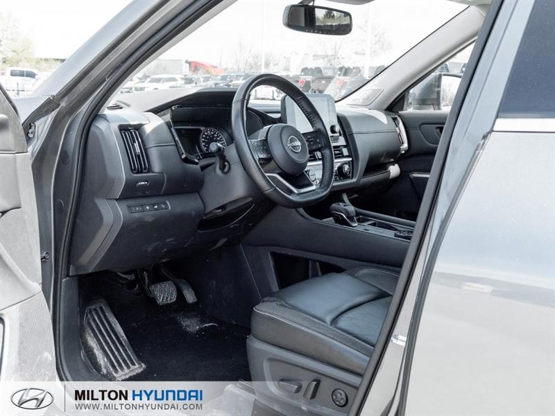 nissan Pathfinder 2022 - 8