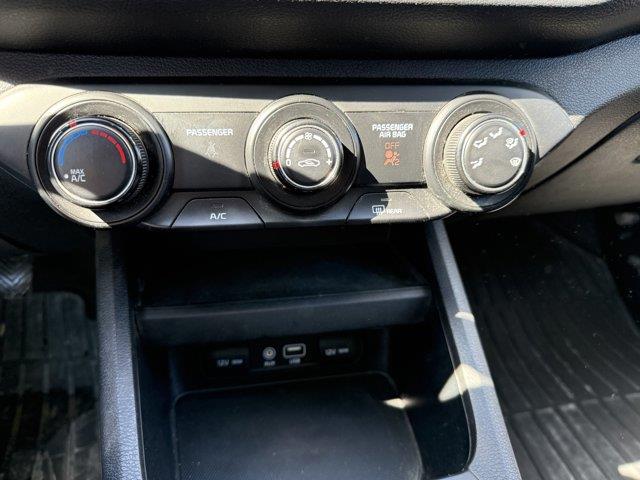 kia Forte 2021 - 12