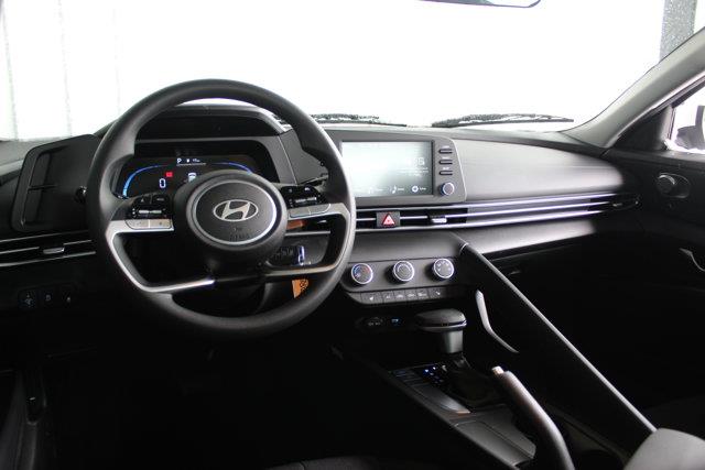 hyundai Elantra 2026 - 12