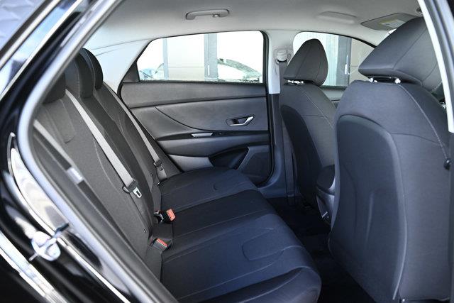 hyundai Elantra 2026 - 26