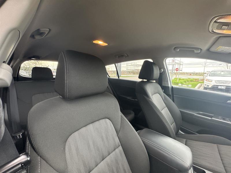 kia Sportage 2022 - 12