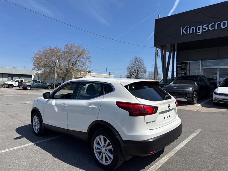 nissan Qashqai 2018 - 3