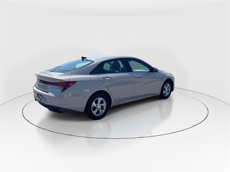 hyundai Elantra 2023 - 8