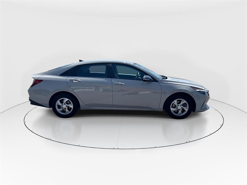 hyundai Elantra 2023 - 9
