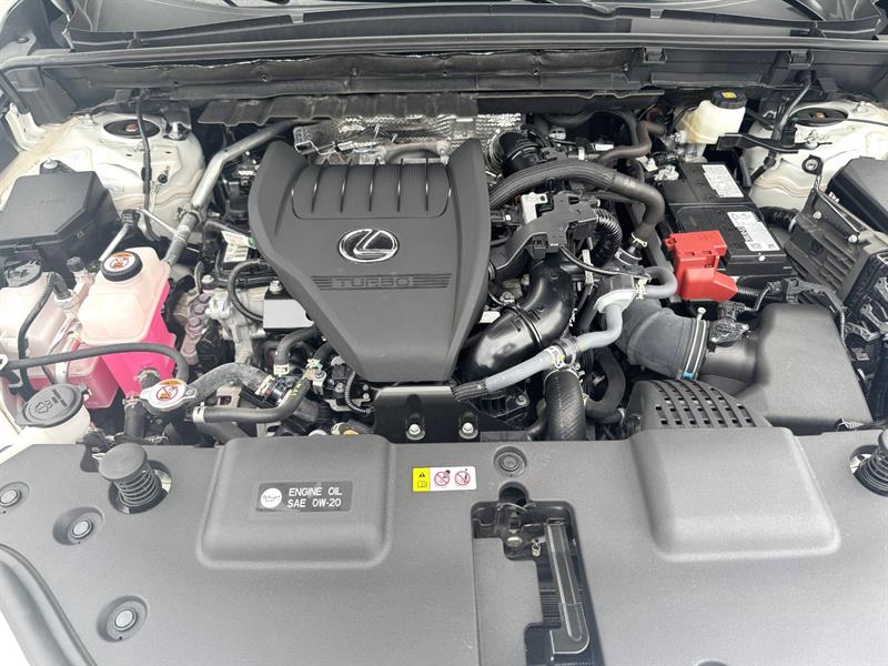 lexus NX 350 2024 - 11
