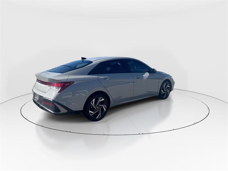 hyundai Elantra 2024 - 8