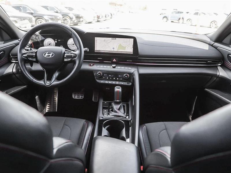hyundai Elantra 2024 - 25