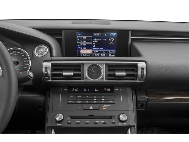 lexus IS 300 2016 - 7