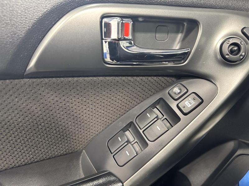 kia Forte 2013 - 23