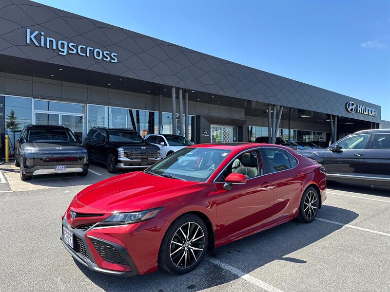 toyota Camry Hybrid 2021