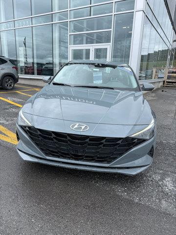 hyundai Elantra 2022 - 2