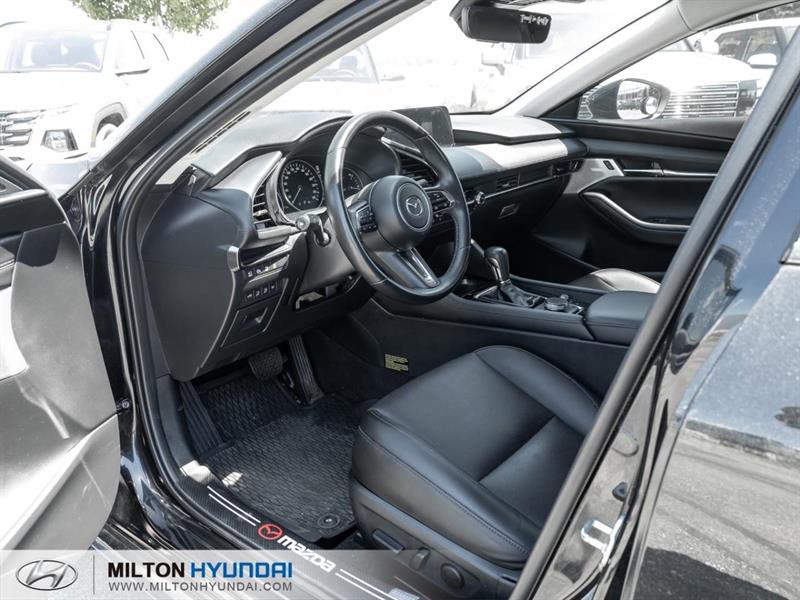mazda Mazda3 2025 - 8