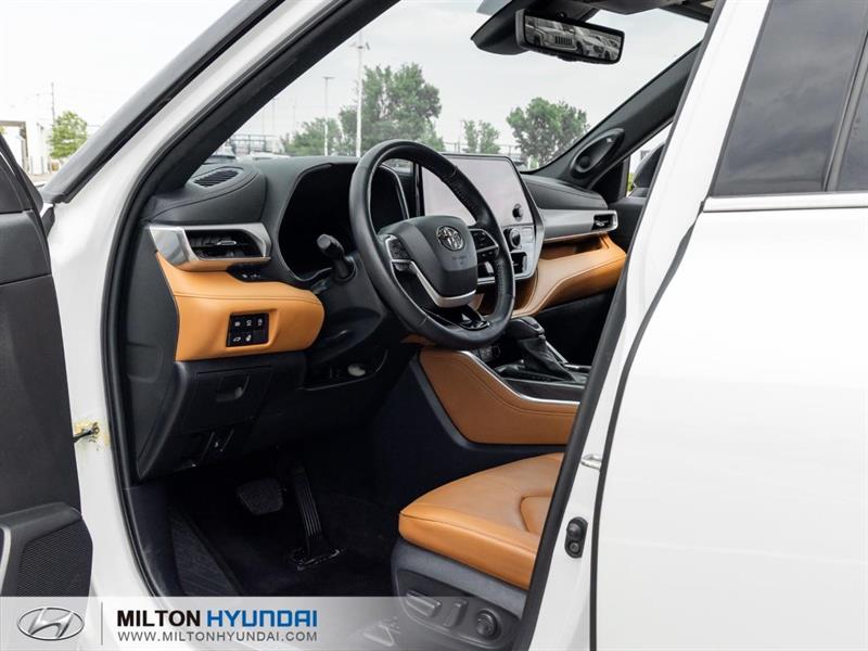 toyota Highlander 2023 - 8