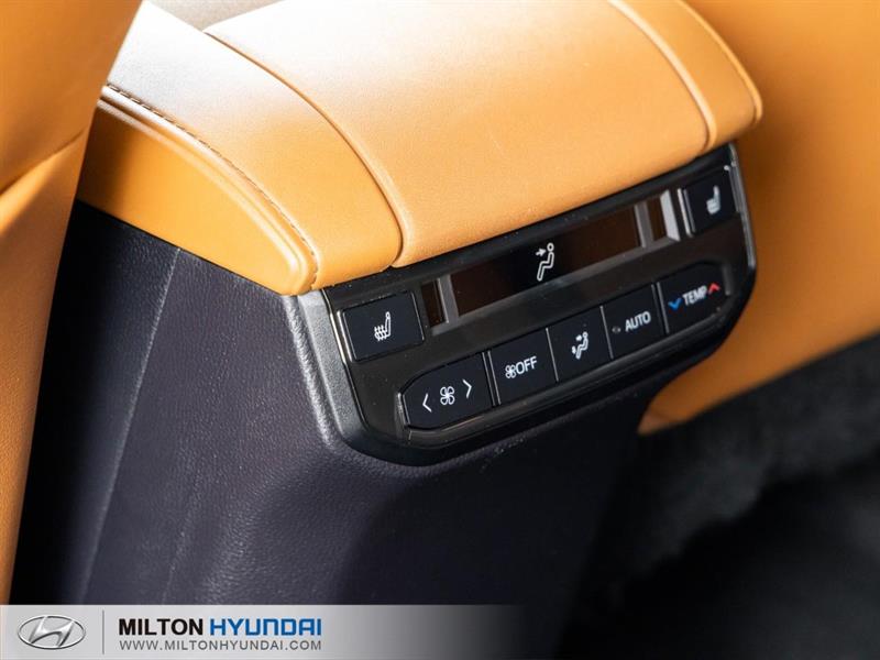 toyota Highlander 2023 - 30