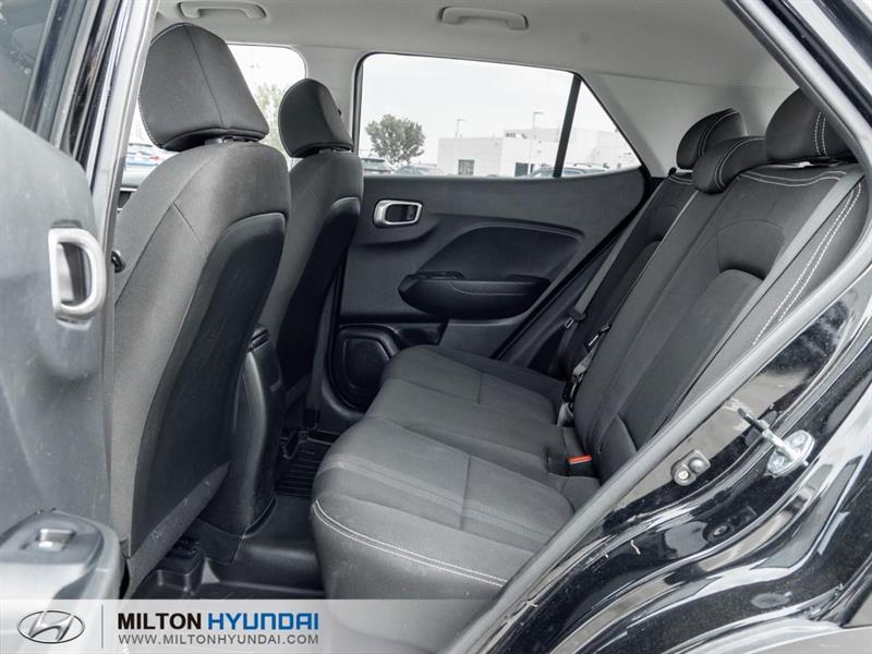 hyundai Venue 2023 - 21