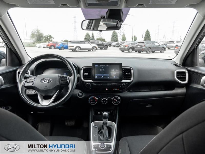 hyundai Venue 2023 - 22