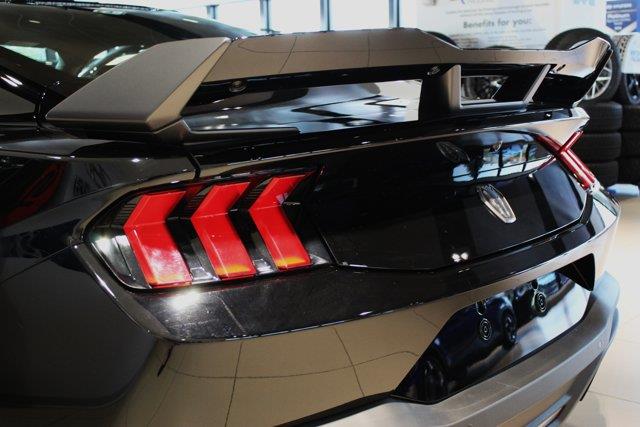 ford Mustang 2025 - 7