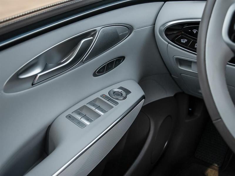 genesis GV70 2026 - 17
