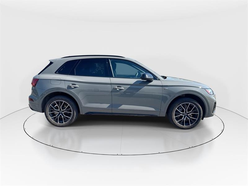 audi Q5 2021 - 9