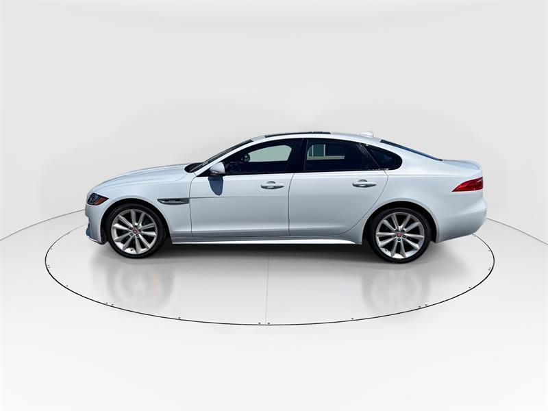 jaguar XF 2017 - 5