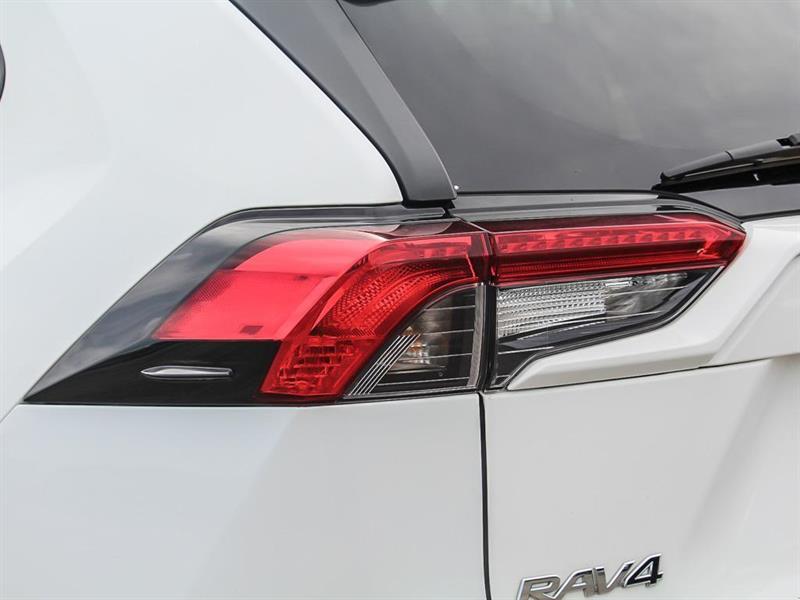 toyota RAV4 2021 - 12