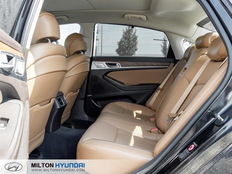 genesis G80 2020 - 30