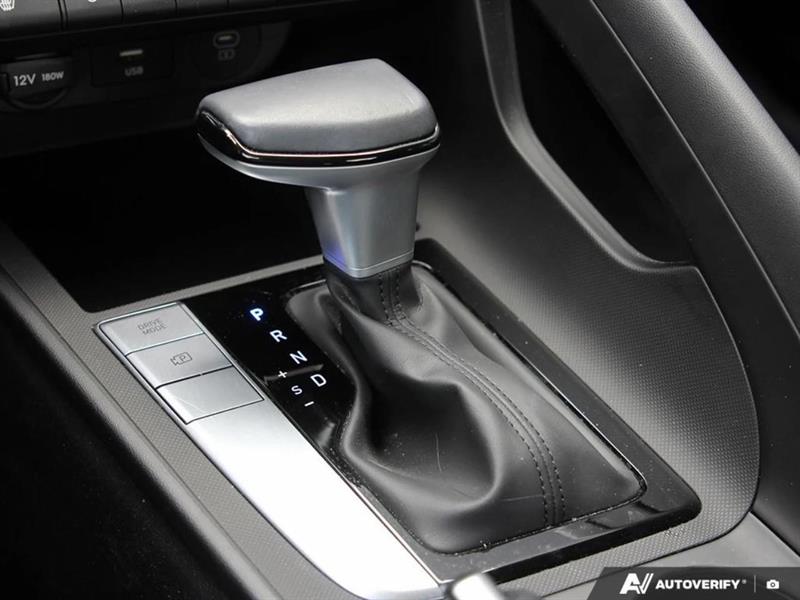 hyundai Elantra 2024 - 17