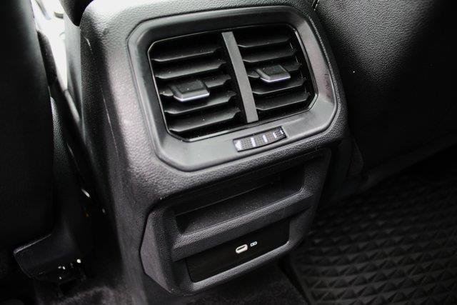 volkswagen Taos 2024 - 25