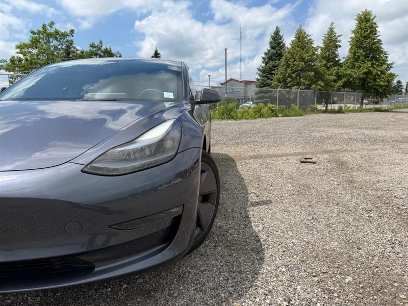 tesla Model 3 2023 - 8