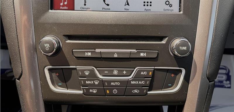 ford Fusion 2017 - 17