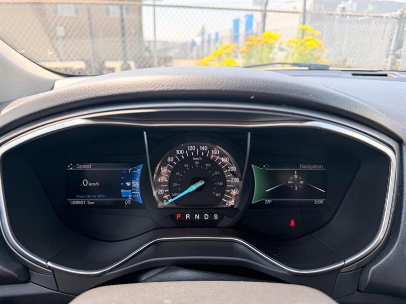 ford Fusion 2017 - 22